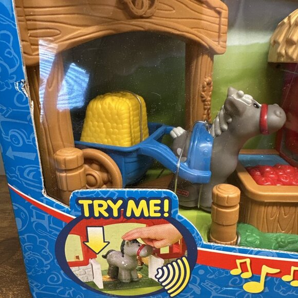 Vintage Fisher Price Little People Animal Sounds‎ Stable Tractor Set 2003 - Picture 2 of 10